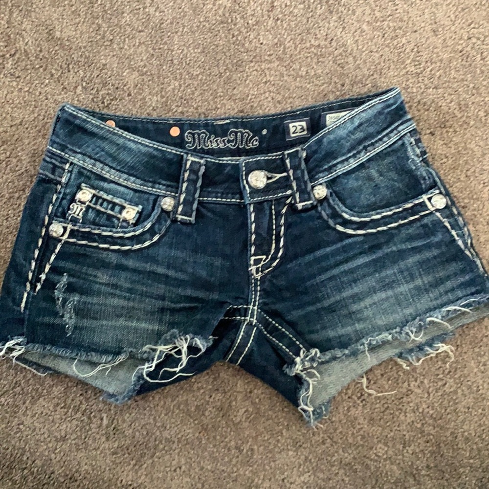 Miss me je5014h32 shorts